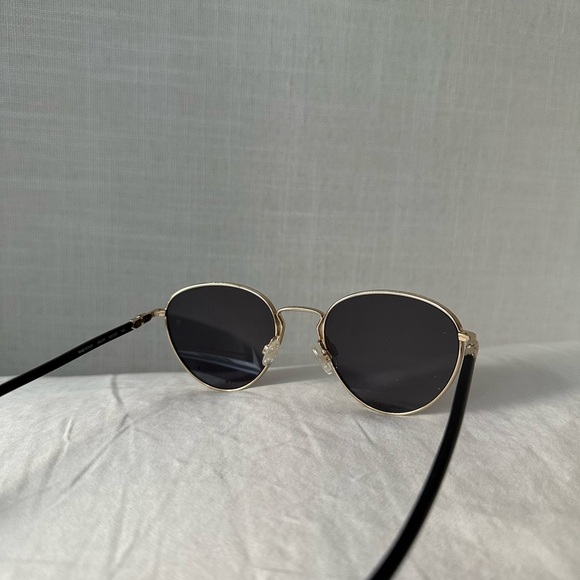 Rag and Bone Gold Frame Round Black Sunglasses Rnb 1019/S - Picture 8 of 9